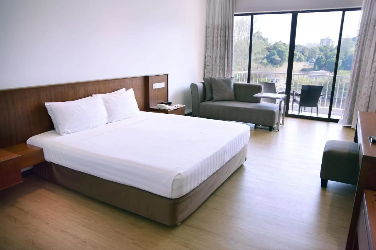 The Bayview Beach Resort Batu Ferringhi 4*,